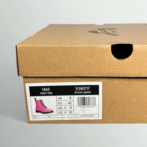 NIB - Dr. Martens Unisex 1460 Patent Leather 8 Eye Boot in Thrift Pink - Picture 8 of 8
